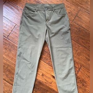Lululemon ABC Classic-Fit Pant Warpstreme - 29x30 Army Green